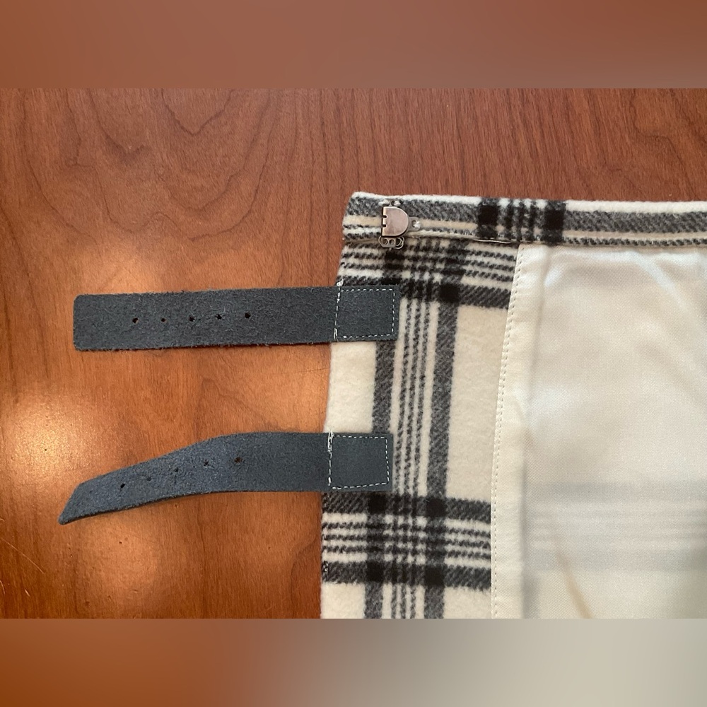 Banana Republic Kilt Wool Blend  Skirt - Picture 7 of 16